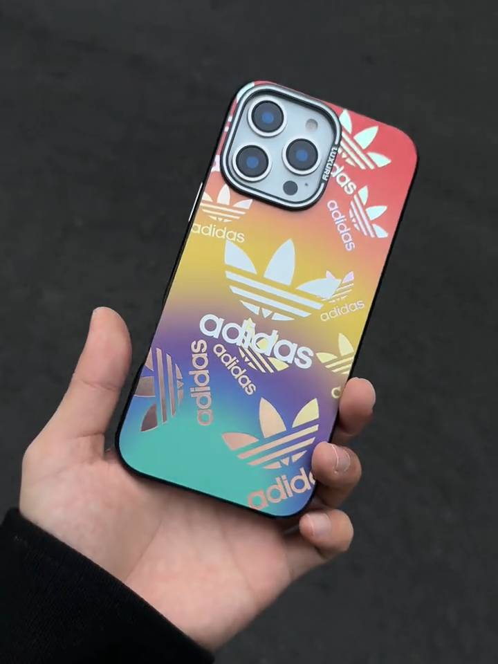 阿迪達斯炫彩磨砂手機殼